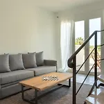 Neapoli Villa *