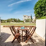 Villa Neapoli *