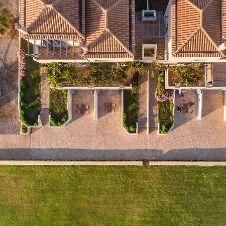 Villa Neapoli