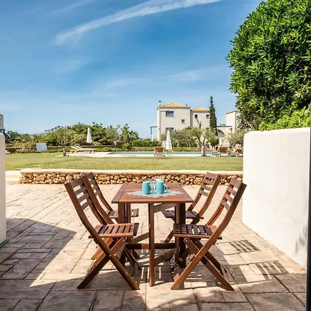 Villa Neapoli *