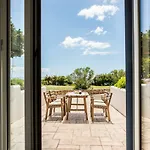 Neapoli Villa *