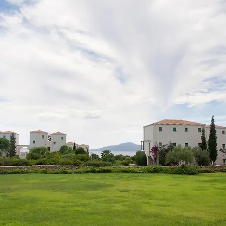 Neapoli Villa *